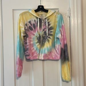 Cropped Zip Down Hoodie!